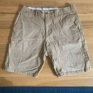 Men’s Old Navy Khaki Shorts